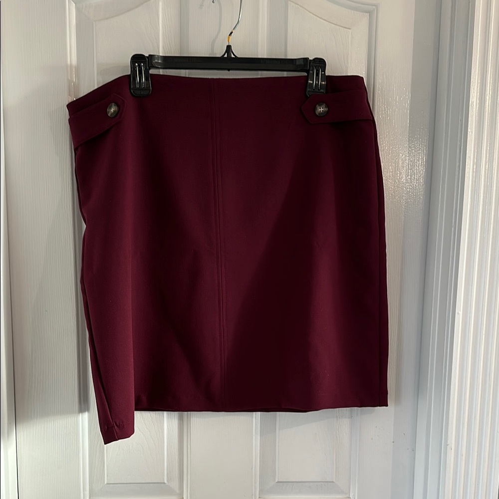 EUC Ann Taylor Factory Skirt SZ 16